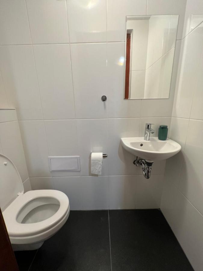 Hostel Do-Re-Mi Prága Kültér fotó