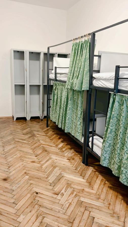 Hostel Do-Re-Mi Prága Kültér fotó
