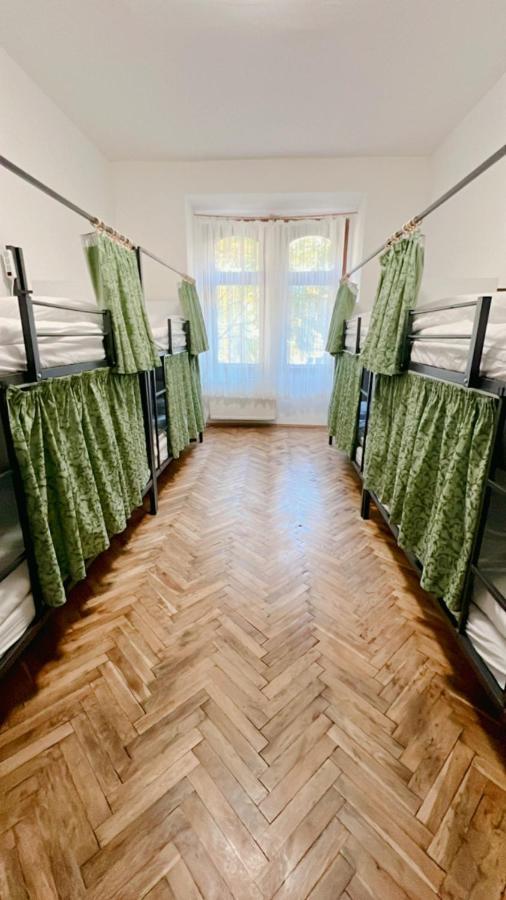 Hostel Do-Re-Mi Prága Kültér fotó