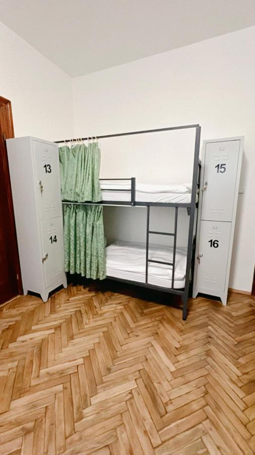 Hostel Do-Re-Mi Prága Kültér fotó